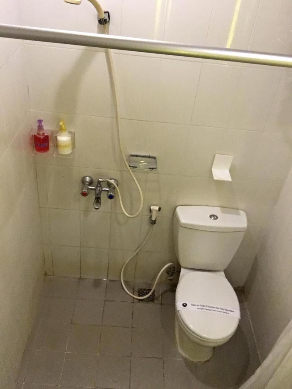 Hotel Wisata Niaga Пурвокерто Экстерьер фото